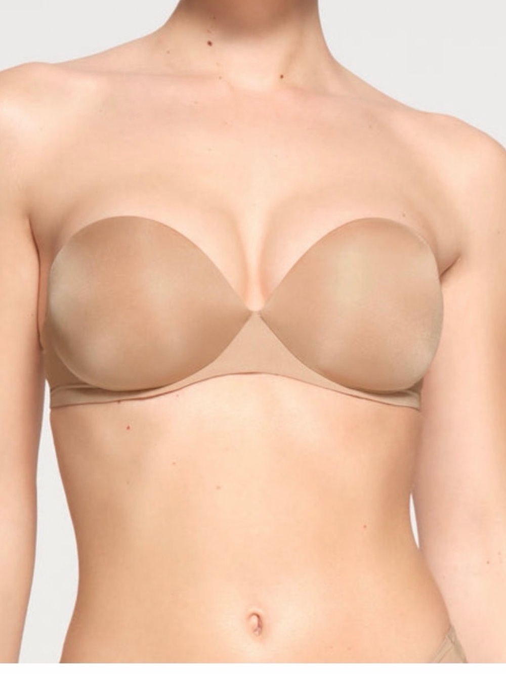 Skims ultimate push up strapless bra color sand 32D